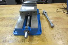Kurt D688 6" Machine Vise with Handle, Hard Jaws, and Back Stop