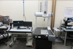 Brown & Sharpe Global Classic (CMM) Coordinate Measuring Machine 