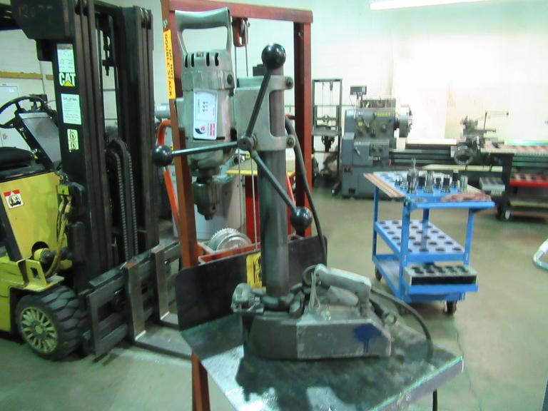 Black & Decker 3/4" Heavy Duty Magnetic Drill Press