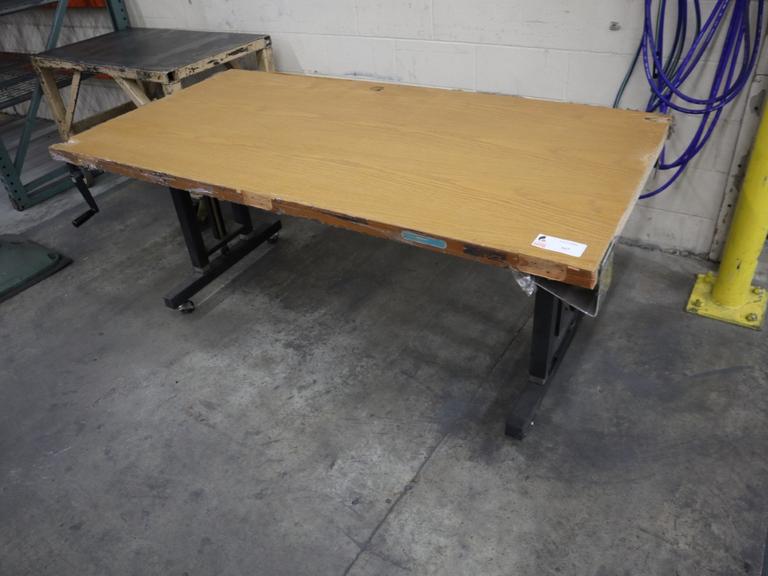 Work Table Manual Adjustable Height
