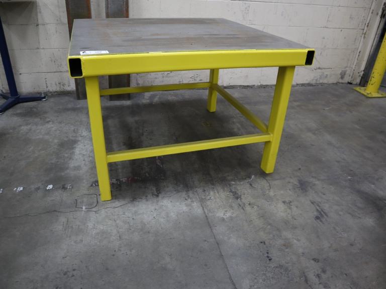 Steel Table Heavy Duty 42"x42"x28.5"
