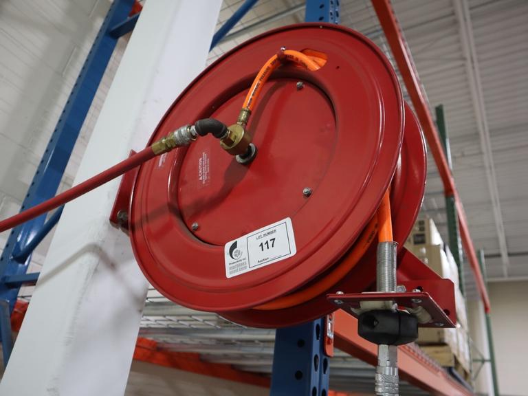 Air Hose and Reel, Wall Mount