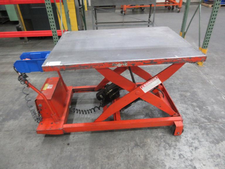 Presto 24V Lift Table, 1500lb Capacity