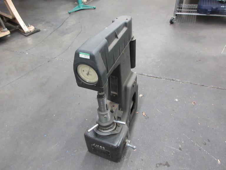 Rockwell Model 3JR Hardness Tester
