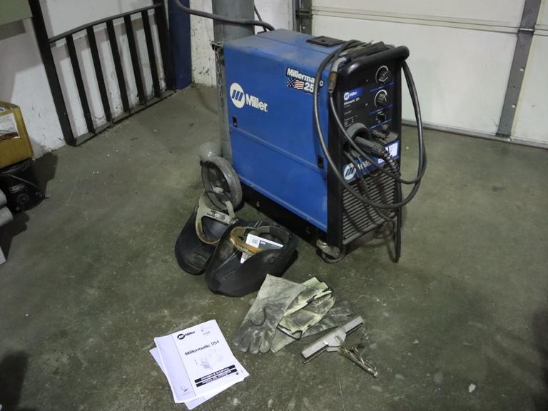 Miller Millermatic 251 Mig Welder with Built in Wire Feed, Miller Torch and Cart