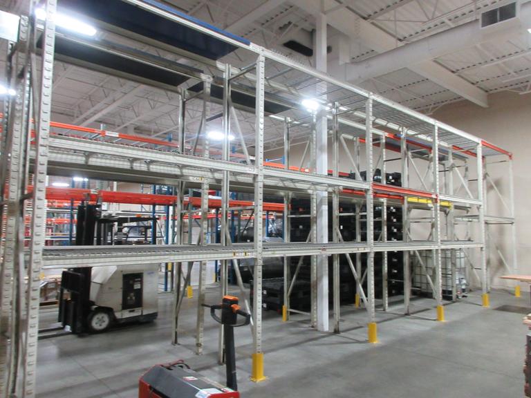 Pallet Racking Back to Back, Tab and Slot Style (12) 14'x32" Uprights, (30) 8' Shelves with Wire and Steel Plate Decking, *No Contents*