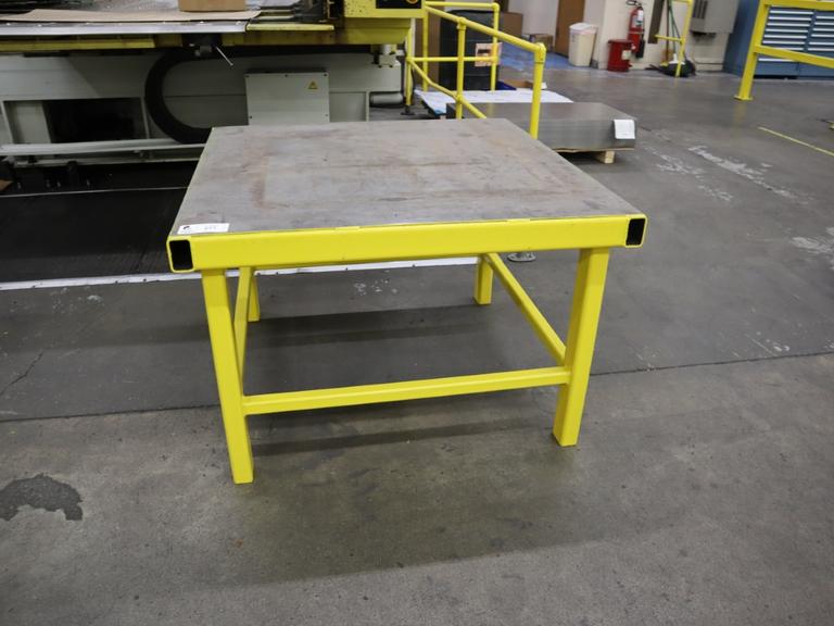 Steel Table Heavy Duty 42"x42"x28.5"