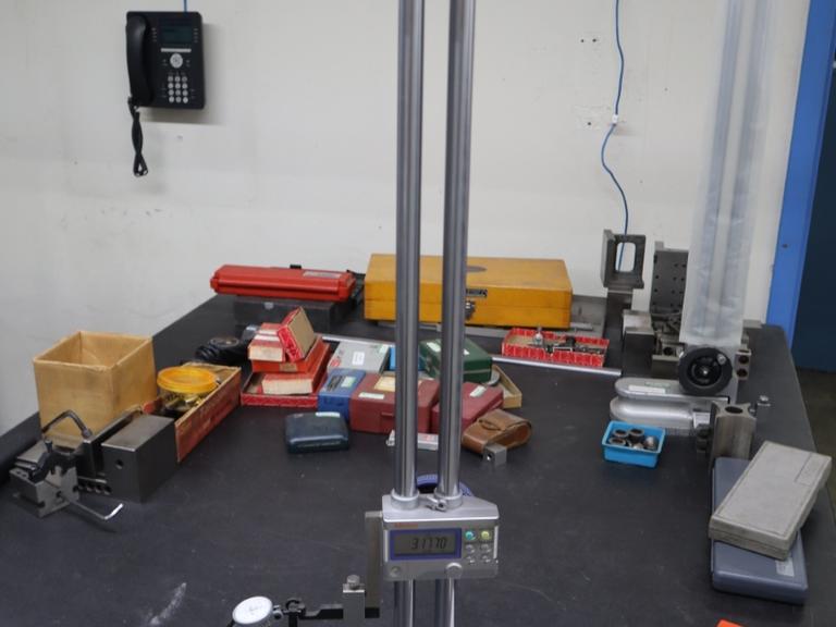 Mitutoyo Digital 24" Height Guage, with InteRapid .0005" Dial Indicator