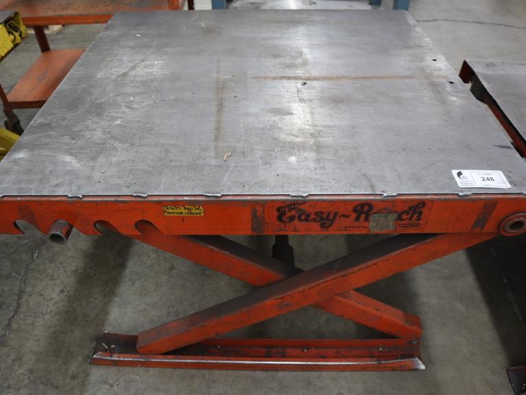 Easy Reach Scissor Table, Adjustable Height, 4,000 Lb Capacity, 40" x 42" Surface
