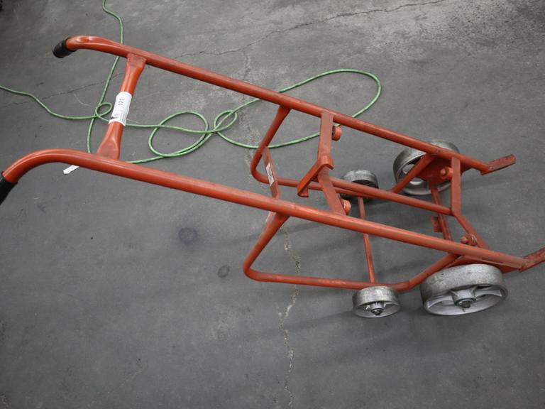 MECO 45SS Barrel Dolley, 1,000 LB Capacity