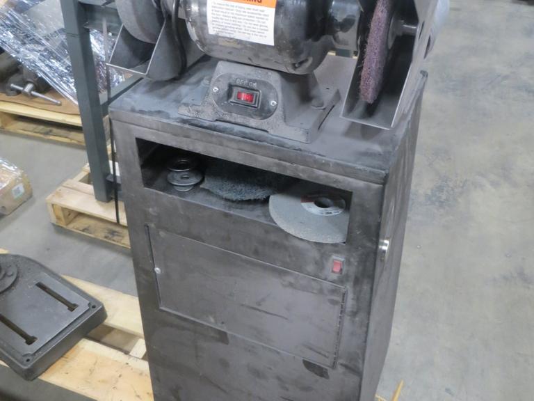 Ironton 61457 Double End Grinder on Vacuum Base