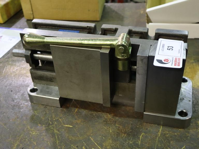 Kurt 3600V 6" machine Vise, Mounted Horizontally Onto Plate, Steel Jaws, Handle