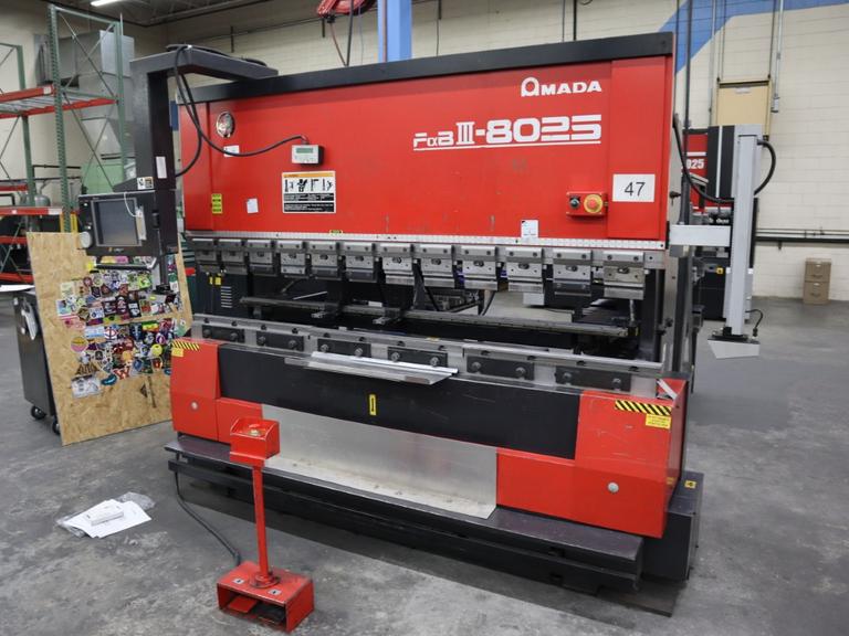 Amada FABIII-8025 (FBD-8025NT) CNC Hydraulic Press Brake, 88 Ton x 98.4", Up-Acting, AMN PC Control, 6-Axis BG, Lazer Curtain
