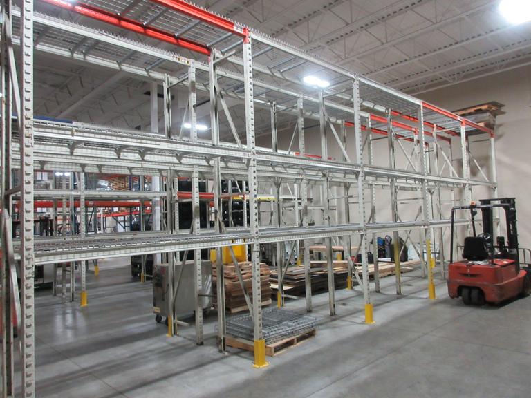 Pallet Racking Back to Back, Tab and Slot Style (12) 14'x32" Uprights, (30) 8' Shelves with Wire Decking, *No Contents*
