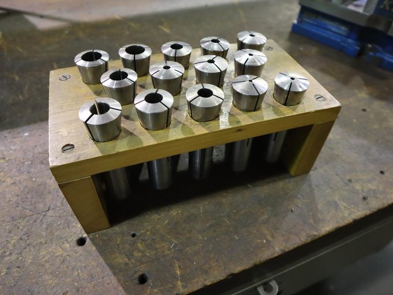 R8 Collets in Wood Colet Rack