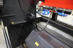 Amada FABIII-1025 CNC Hydraulic Press Brake, 110 Ton x 98.4", AMNC PC Control, Up-Acting, 6- Axis BG, Light Curtain