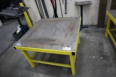 Steel Table Heavy Duty 42"x42"x28.5"