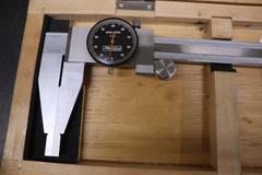 Dial and Verneer Calipers (4), Mitutoyo 12", Fowler 24", Fowler 40", Starrett 24"