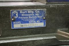 Kurt D675 6" Machine Vise, SwivelBase, Steel Jaws, Handle