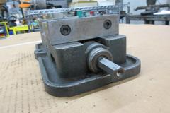 MugLee A50 5" Machine Vise with Hard Jaws