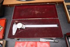 Measuring Tools, Chamfer Checker, Micrometers, Bore Guages, Caliper, Guage Blocks