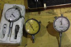 Dial Indicators: Drop Indicators and Test Indicators