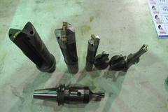 Coolant Thru Spindle Insert Drill Bodies with CAT 40 Tool Holder