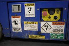 Upright TM12 Vertical Mast Lift – ~12-Foot Platform, Compact Self-Propelled Electric