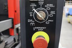 Amada FABIII-1025 CNC Hydraulic Press Brake, 110 Ton x 98.4", AMNC PC Control, Up-Acting, 6- Axis BG, Light Curtain