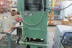 Denison FG8C8A71S06CC43C23 8- Ton Hydroilic Multipress