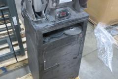 Ironton 61457 Double End Grinder on Vacuum Base