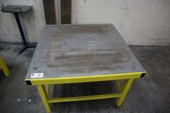 Steel Table Heavy Duty 42"x42"x28.5"