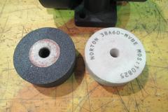 Norton 3597 Pacesetter Brake Controlled Truing Device 