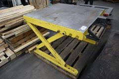 Scissor Lift Table, 4,000 Lb Capacity, 40" x 42" Surface