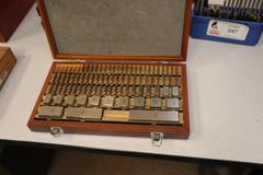 Mitutoyo Gage Blocks to 4" - Not complete-with Wood Case