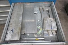 Lista 9 Drawer Tool Cabinet with Contents