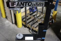 Phantom Full Web Manual Shrink Wrap Stand