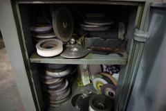 Boyar Schultz Challenger H612 with Walker Ceramax 6" x 12" Permanent Magnetic Chuck, Cabinet Base