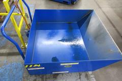 Steel Low Profile Parts Hopper 1/2 Cubic Yd. 2000 Lb. Capacity