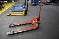 Pallet Jack Material Handling Model Magnum M55, 5500 LB Capacity 27" Fork Width 48" Fork Length