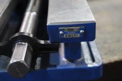 Kurt DX6 Crossover 6" Machine Vise, Steel Jaws, Handle