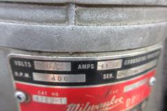 Milwaukee Electromagnetic Drill Press