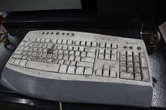 Amada FABIII-8025 (FBD-8025NT) CNC Hydraulic Press Brake, 88 Ton x 98.4", Up-Acting, AMN PC Control, 6-Axis BG, Lazer Curtain