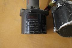 Pop ProSet 1600 Pneumatic Rivet Guns (4)