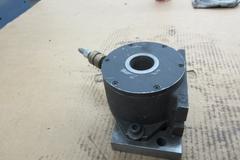 Pneumatic 5C Closer, Vertical or Horizontal Mount