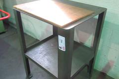 Heavy Duty Metal Frame Work Bench