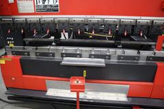 Amada FABIII-1025 CNC Hydraulic Press Brake, 110 Ton x 98.4", AMNC PC Control, Up-Acting, 6- Axis BG, Light Curtain