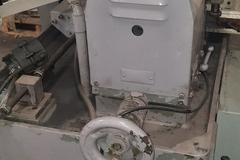 Osborn 7C Centerless Polishing Machine with Scotch Bright Wheel