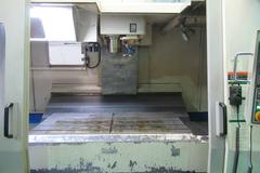 Daewoo DMV-5025 CNC Vertical Machining Center with Fanuc 21i-MB, 24 ATC, 12K RPM, Thru Spindle Coolant, Chip Conveyor