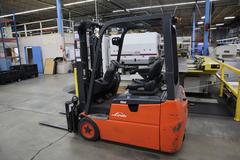 Linde E20 Electric Forklift with Battery Charger